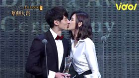 安心亞,張軒睿,Vidol,三立都會台,2016華劇大賞,最佳接吻獎