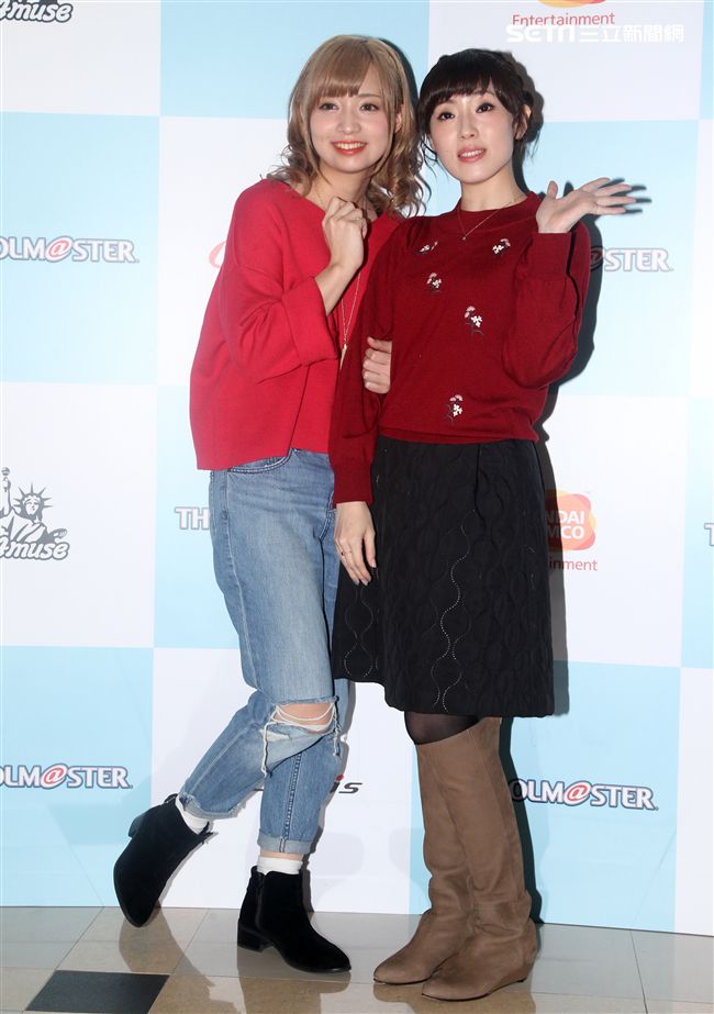 偶像大師為春日未來配音的山崎遙、天海春香配音的中村繪里子，來台宣傳「原音重現｣，並與粉絲見面。（記者邱榮吉/攝影）

