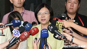 不當黨產委員會被砸,發言人施錦芳 圖／記者林敬旻攝