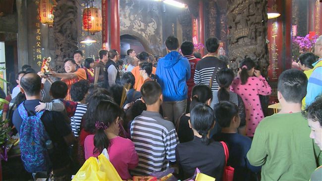 白沙媽信徒絡繹不絕　小漁村變聖地