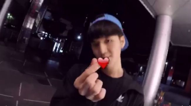 超閃！許凱皓抓出IG愛心送宇珊