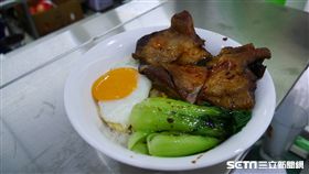 葉立斌攝　港式料理　元朗茶餐　菠蘿包　波師傅　叉燒蛋飯