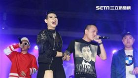 20161211-玖壹壹出席UP直播年度盛典頒獎典禮震撼演出　圖／鄭先生