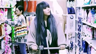 阿妹重唱《姊妹》　出道20年謝歌迷