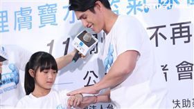 旅日職棒球星陽岱鋼為異癢兒擔任公益大使宣導衛教觀念