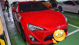 中正一分局仁愛所長林胡坤前往松山分局找偵查隊長敘舊時，不慎在地下停車場倒車迴轉時撞爛同仁愛車，事後卻爆出不願賠償之疑雲（翻攝畫面）