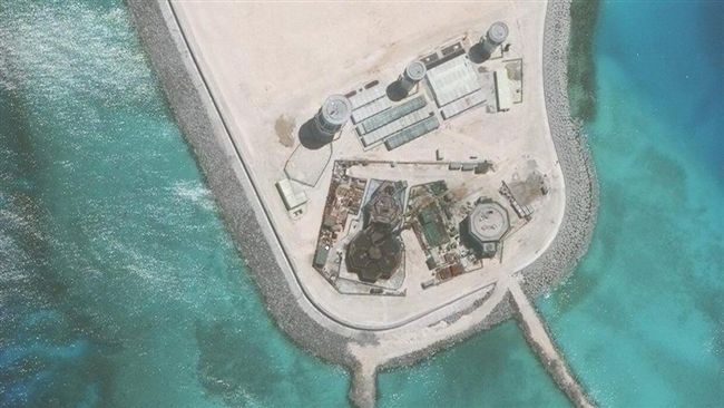 美智庫空照　陸人造島部署武器系統
