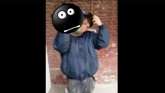 頭髮濕了怎辦？瘋狂網友直接用噴燈…