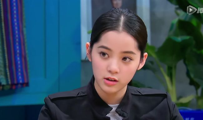 歐陽娜娜愛「襲胸」　林青霞也遭狼爪