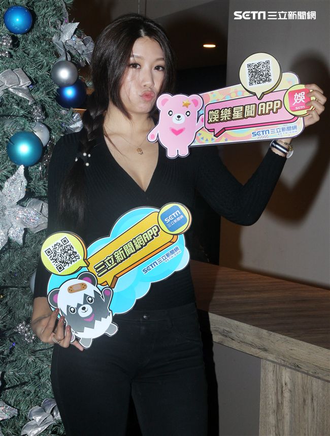 徐北鼻以吃放送為主~下廚和吃飯台 。（記者邱榮吉/攝影）