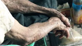 華山,年夜飯,獨居老人,捐款
圖／翻攝自華山基金會路竹愛心天使站粉絲專頁