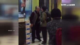 醉男遭客運拒載　當場暴怒獅吼、脫衣