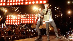 五月天MAYDAY、怪獸、阿信（圖／翻攝自五月天臉書）