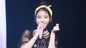 國民妹妹、IU、李知恩/臉書