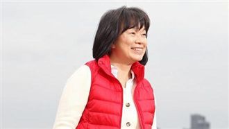 觀點/我們該從迷濛的歌聲中醒來了