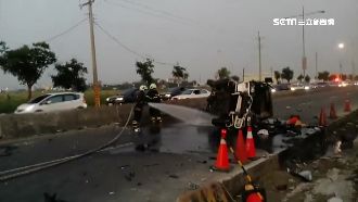 趕完工返家翻車　台灣燈會工人輕重傷