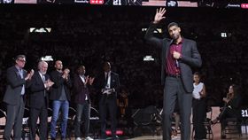 Tim Duncan球衣退休儀式（ap）