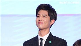 韓星朴寶劍來台擔任形象大使為信用卡發表會站台