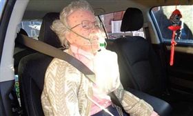 天氣,老奶奶,美國,凍死,車窗,每日郵報,氧氣罩,警方,假人　圖／翻攝每日郵報https://goo.gl/4FTDdG