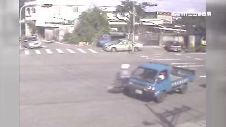 貨車左轉猛撞機車　女騎士命危搶救中