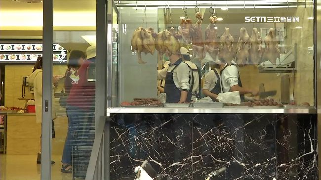「探頭看菜來沒」女員工遭貨梯爆頭亡