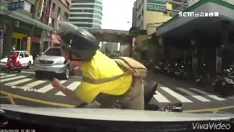 車禍該怎麼處理？首要關鍵是「報警」