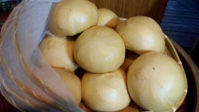 清寒生賣饅頭遭教官羞辱　發文引論戰