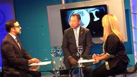 駐巴大使電視台受訪  暢談台巴關係發展
駐巴拉圭大使俞大?當地時間21日往巴國家電視台（
Paraguay TV）「論壇」（Tribuna）節目預錄專訪，說
明台巴兩國雙邊關係發展現況及未來展望。
（駐巴拉圭大使館提供）
中央社  105年12月22日