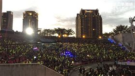 最強音熱力開唱中　湧入近六千名觀眾 圖／記者王建棠攝影