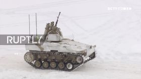 f俄雪地戰車1600