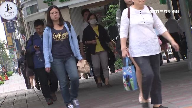 扣除額調高　逾1/4受薪族可免報稅