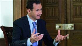 俄羅斯,伊朗,敘利亞,總統,阿塞德,Bashar al-Assad,軍事,戰爭,政權(每日郵報 http://www.dailymail.co.uk/wires/afp/article-4059854/With-iron-key-allies-Syrias-Assad-defies-expectations.html)