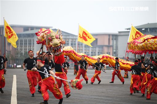 105年度宜蘭紅柴林營區開放 陸軍儀隊 專校戰鼓隊 特戰戰技操演 軍聞社提供