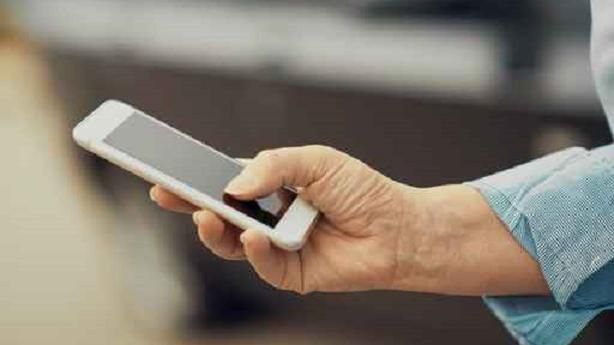 玻利維亞總統是誰　Siri回獨裁者