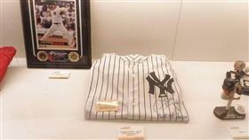 大溪高中鷹架倒塌、小球員募款、王建民球衣（圖片／網友CHIN CHIA KUO授權提供）