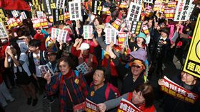 反核食,國民黨,遊行,公車,改道,交管,核災,食品(中央社)