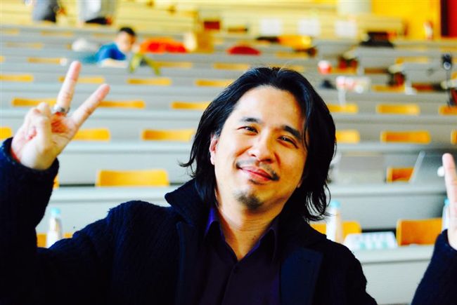 扮納粹無知？學者：希特勒搞笑影片呢