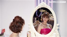 劉奕兒化身公主華麗現身　尋王子KISS ME 