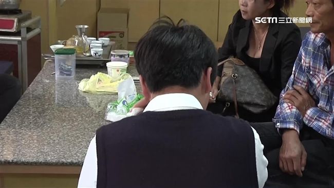 老夫婦遭酒駕撞死　17歲孫發抖落淚