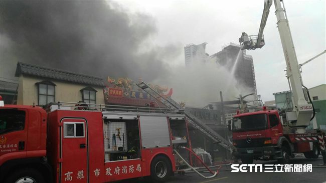 玉竹商圈火燒7屋　商家倉皇逃命