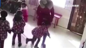 恐怖幼稚園!女童跳錯舞步 遭師掌摑推打