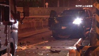 保時捷逆撞乘客落跑　女駕駛竟扯不熟