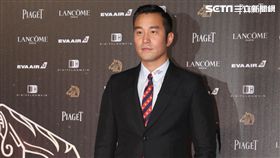 金馬,金馬53,金馬獎,紅毯,星光,張孝全,鳳小岳（圖／記者邱榮吉攝）