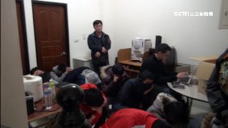 詐騙首腦在大陸　警破「不老車手團」