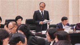 監察院長張博雅23日率全體監察委員巡察行政院，院長林全發表簡報。 圖／記者林敬旻攝