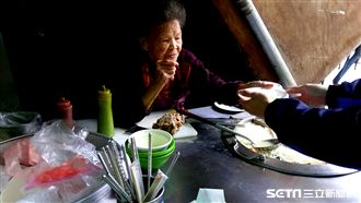 獨／拖病體盛米粉湯　90歲婆好滿足