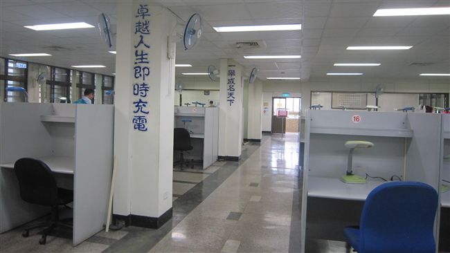 K書中心淪砲房　台電3區處吹熄燈號
