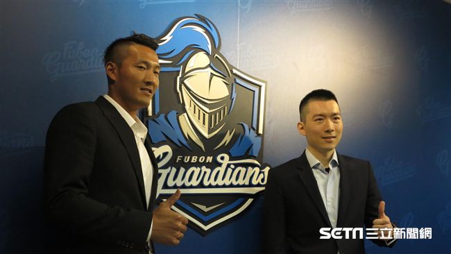 富邦悍將球隊隊徽　寶藍騎士霸氣登場