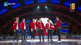 合體跑男？Angelababy現身浙江衛視跨年晚會！圖／翻攝自浙江衛視音樂頻道YouTube