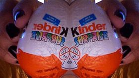 Kinder、健達出奇蛋/Flickr-Chellbie
(https://flic.kr/p/EQ9Qb)
